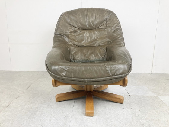 Image 1 of Vintage Brutalist oak and leather swivel chair