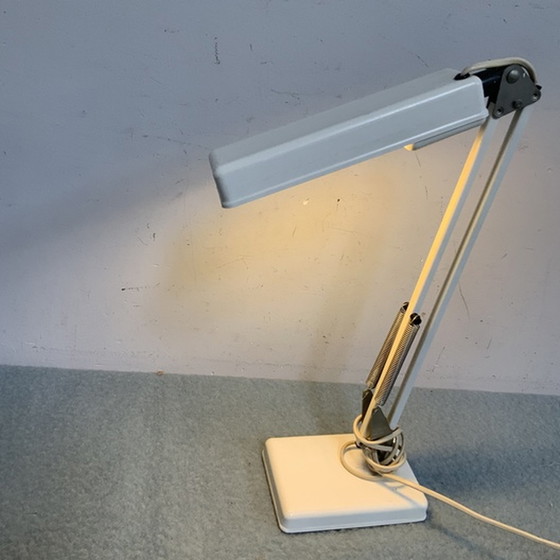 Image 1 of Massive desk lamp