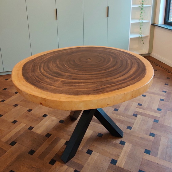 Image 1 of Table moderne en Suar avec tronc d'arbre + table d'appoint