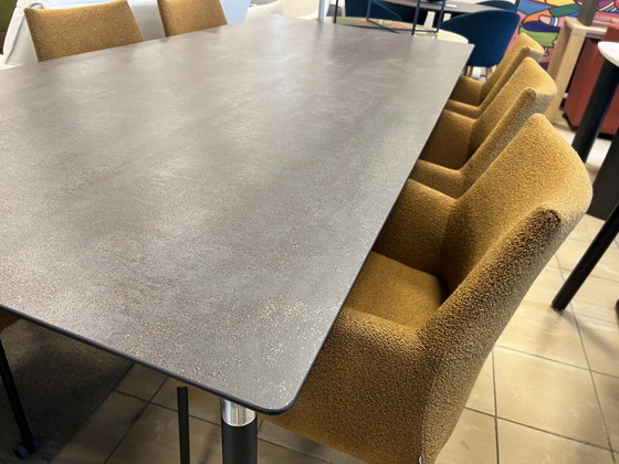 Image 1 of Brees New world Shape dining table