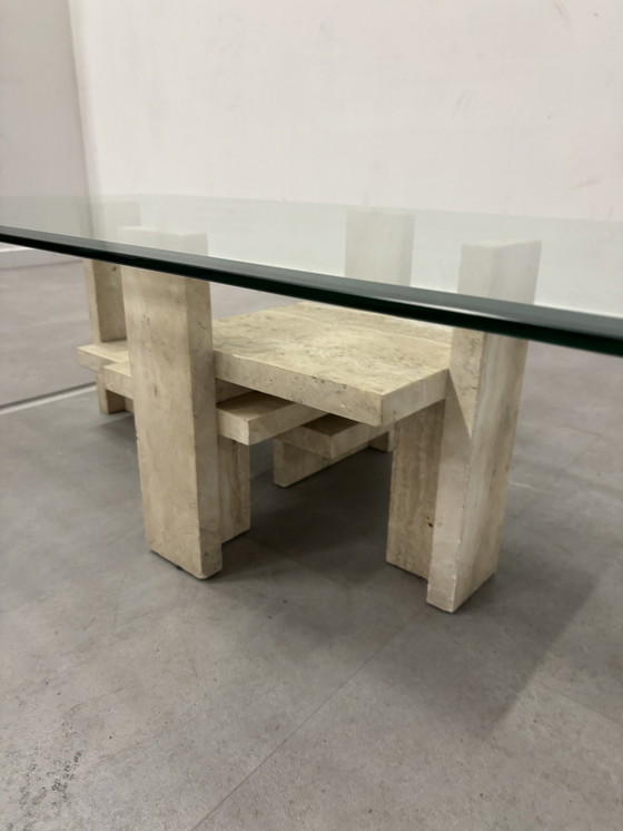 Image 1 of Table basse en travertin