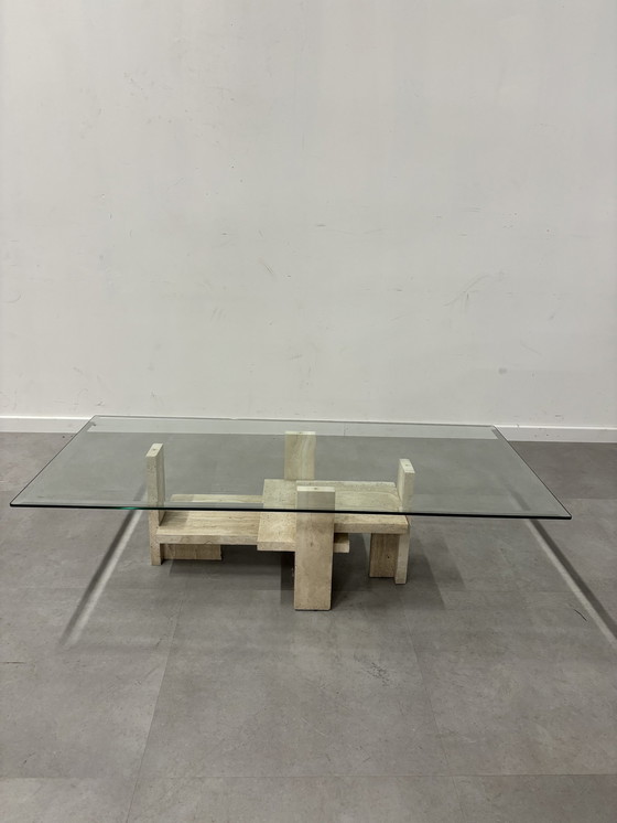 Image 1 of Table basse en travertin