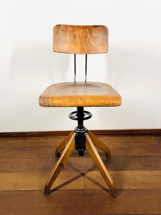 Image 1 of BEMEFA Studio chair