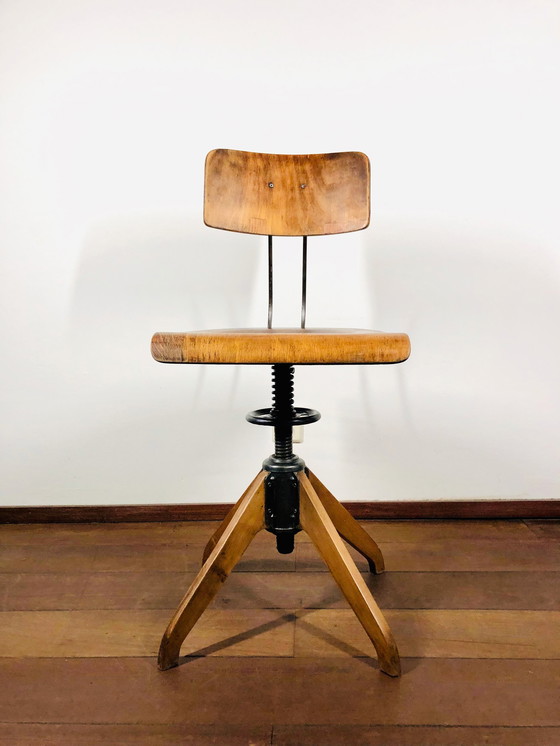 Image 1 of BEMEFA Studio chair