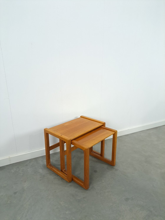 Image 1 of Ensemble de tables d'appoint en teck table vintage