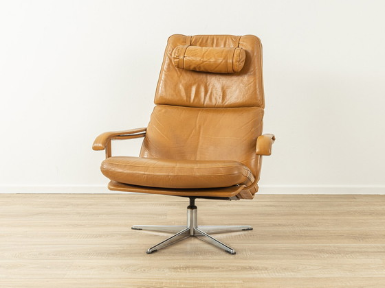 Image 1 of Chaise pivotante vintage