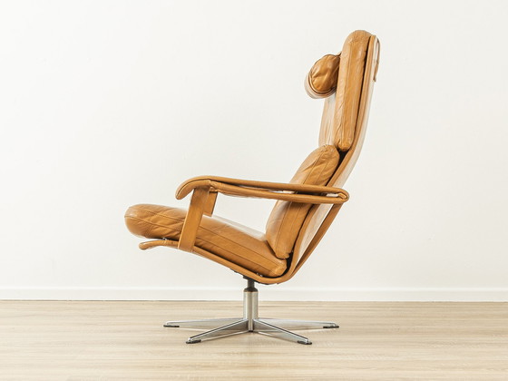 Image 1 of Chaise pivotante vintage