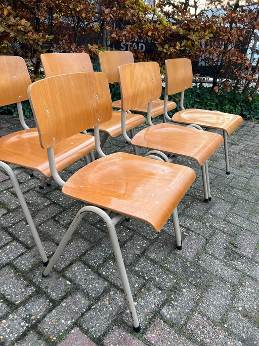 6x Chaises d'école vintage