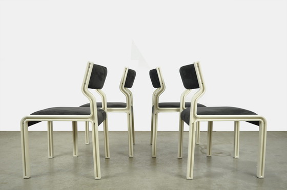 Image 1 of 4x Pastoe Pierre Mennen dining table chairs