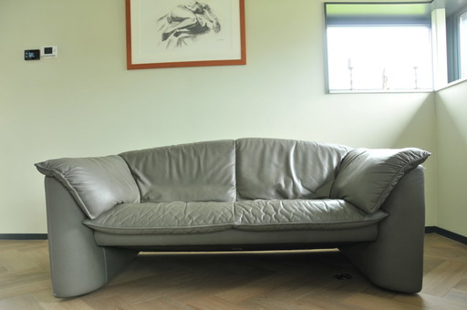 2x Leolux Clio vintage 2-seater sofa