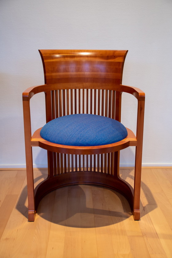 Image 1 of Cassina 606 Barrel chair