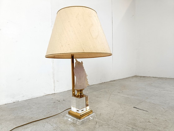 Image 1 of Lampe de table vintage en laiton et verre à tête de cheval