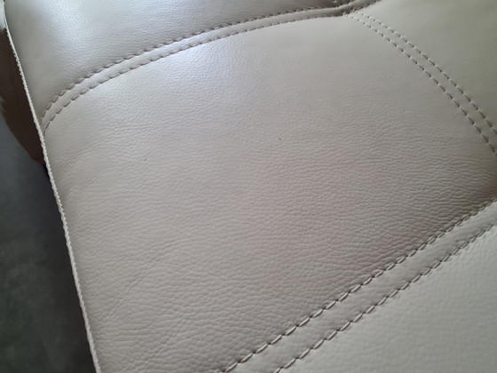 Image 1 of Montel 2.5 seater sofa white leather