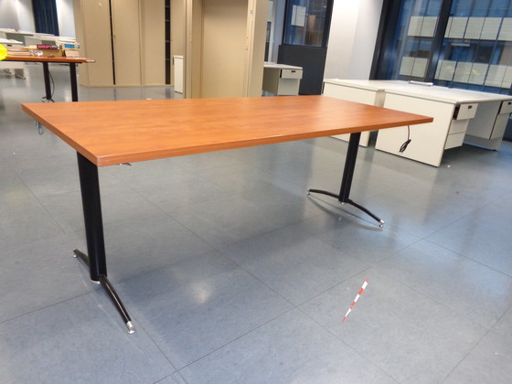 Image 1 of Artifor Conference table