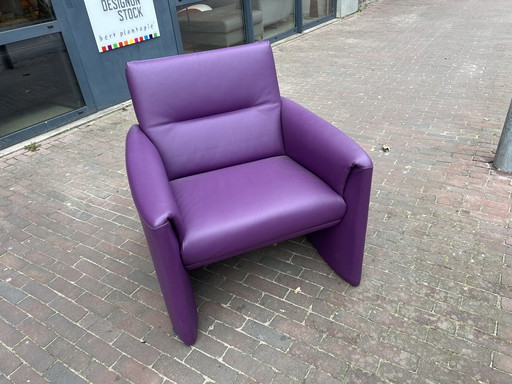 Fauteuil Leolux Boa Vista cuir violet