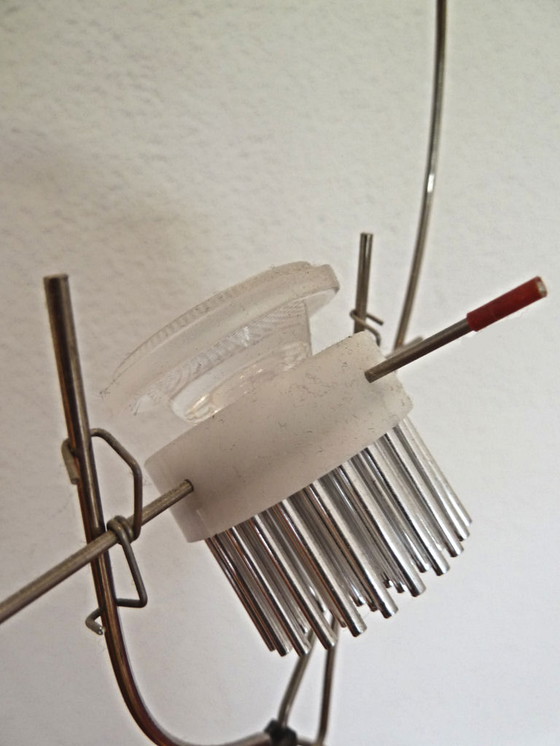 Image 1 of Lampe WALKING BULB d'Ingo Maurer par Michel Sempels