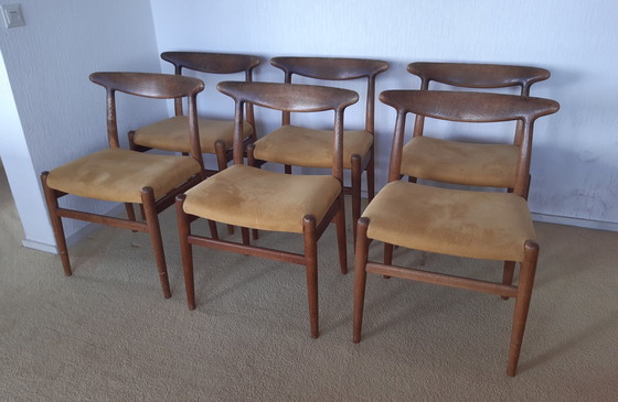 Image 1 of Hans J. Wegner dining room set