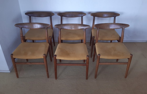 Image 1 of Hans J. Wegner dining room set