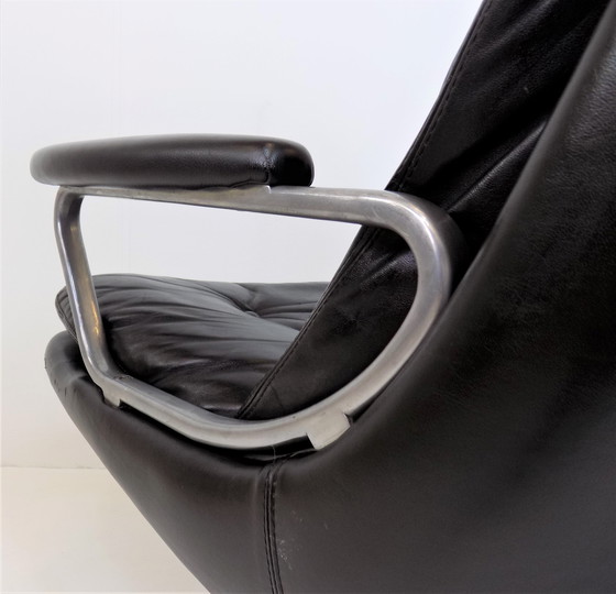 Image 1 of Fauteuil en cuir Strässle Gentilina par Andre Vandenbeuck