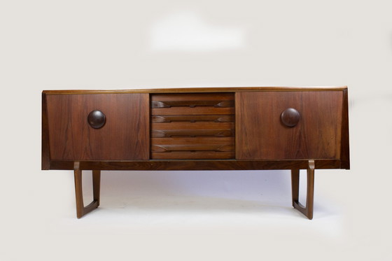 Image 1 of Elliotts of Newbury sideboard