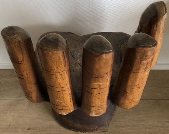 Image 1 of Sedia intagliata in legno indonesiano d'epoca