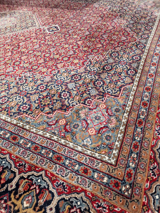 Image 1 of Persian hand-knotted Carpet