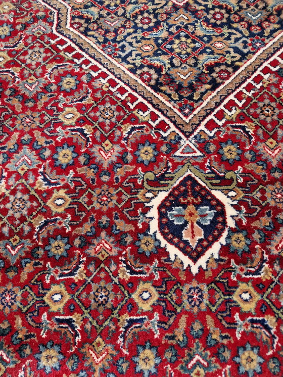 Image 1 of Persian hand-knotted Carpet