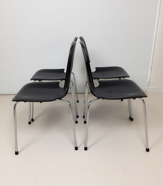 Image 1 of 4x vintage chairs