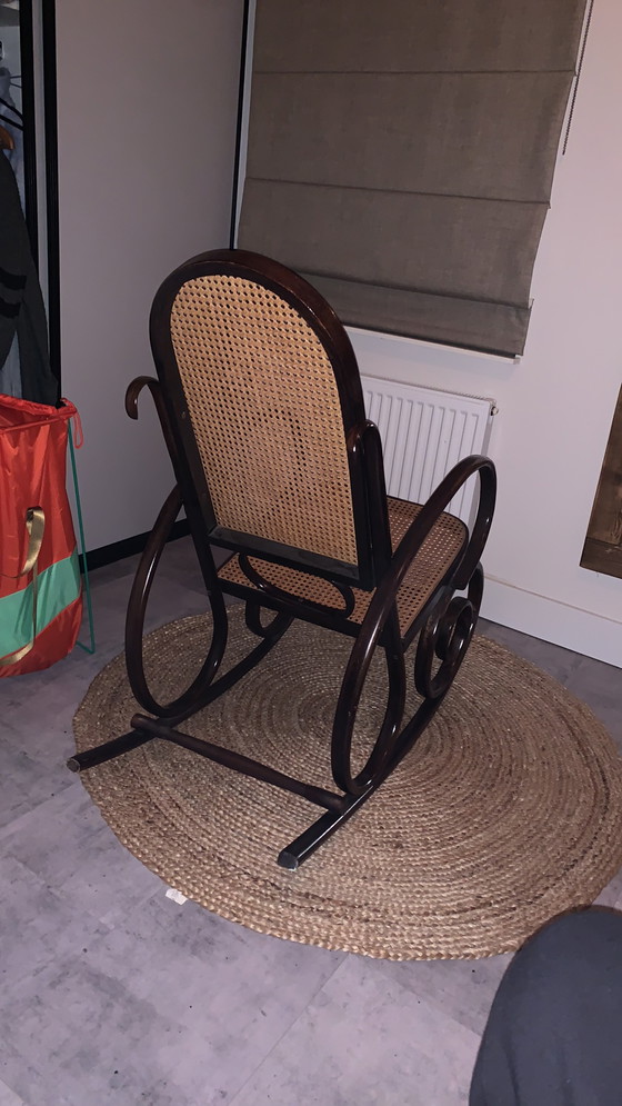 Image 1 of sedia a dondolo vintage