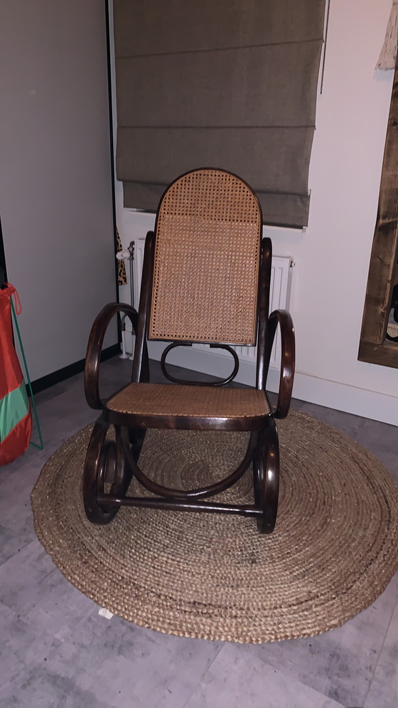 Image 1 of sedia a dondolo vintage