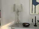 Lampe Bourgie de Kartell, conçue par Ferruccio Lavaiani. Plastique, couleur Crystal (transparent)