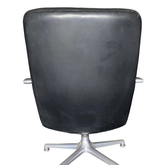 Image 1 of Artifort F141 fauteuil pivotant cuir noir