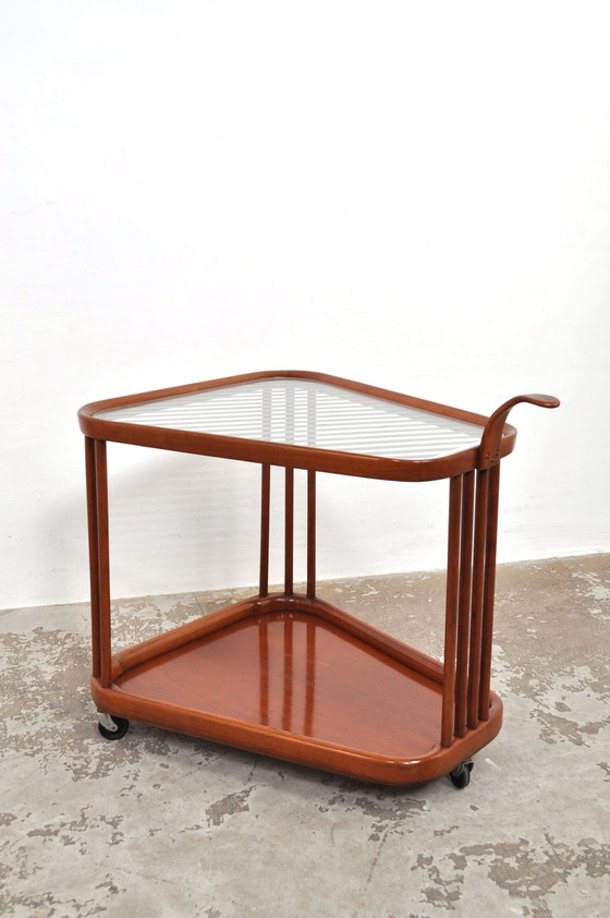 Image 1 of Chariot au design vintage