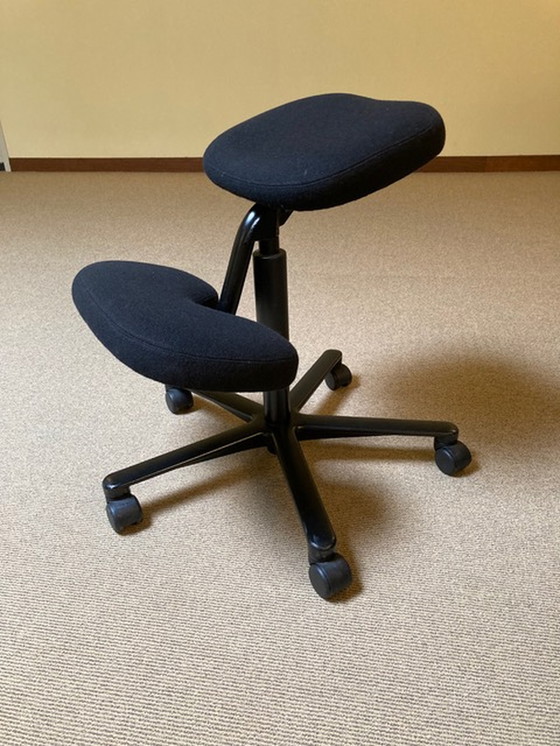 Image 1 of HÄG Knee Chair