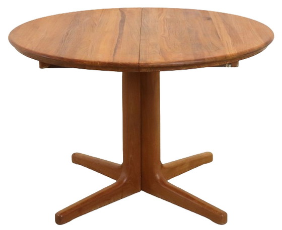 Image 1 of Table de salle à manger ronde extensible design danois 'Lystlund' vintage