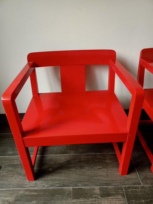 Paola Navone Ming chairs