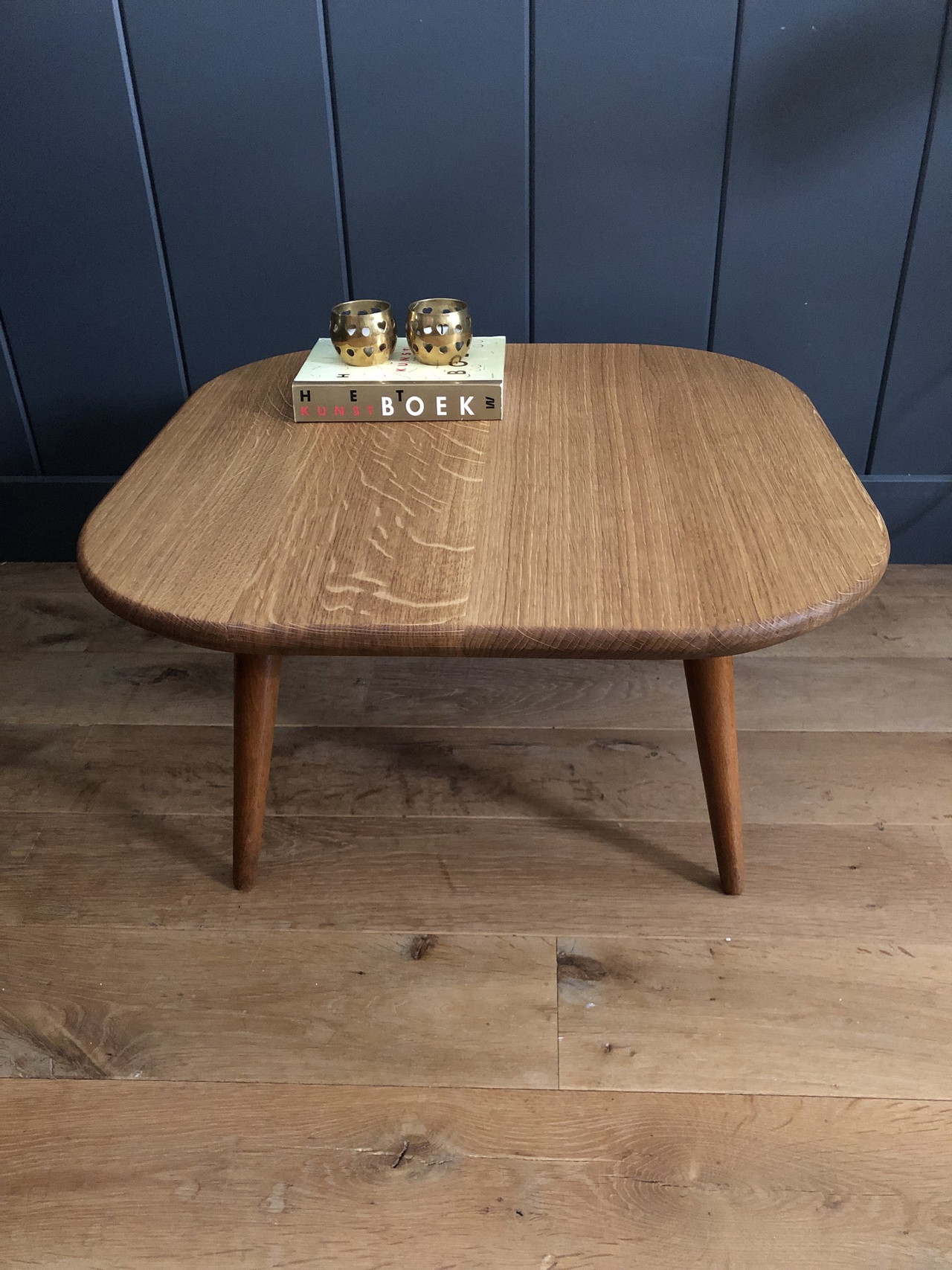 （yskdtc88） Vintage Coffee Table Harper & Bright Designs Walnut 45 in. Vintage Oval Wood Coffee