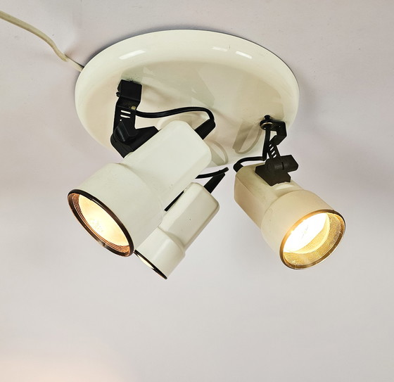 Image 1 of Vrieland design - 3 spotlights ceiling lamp - surface-mounted spotlight - metal - plastic - 3rd quarter 20th century