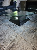 Table basse pyramidale vintage
