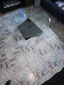 Table basse pyramidale vintage