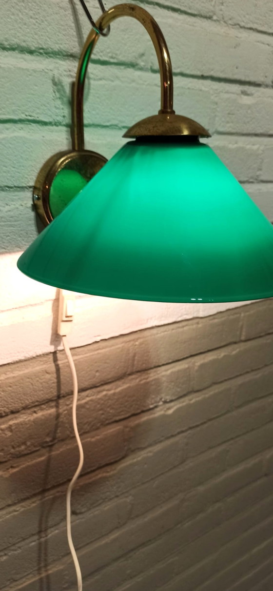 Image 1 of Lampada da parete vintage a forma di cono in vetro, verde