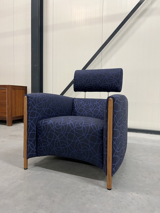 Leolux Goncharov armchair Maze Fabric Blue