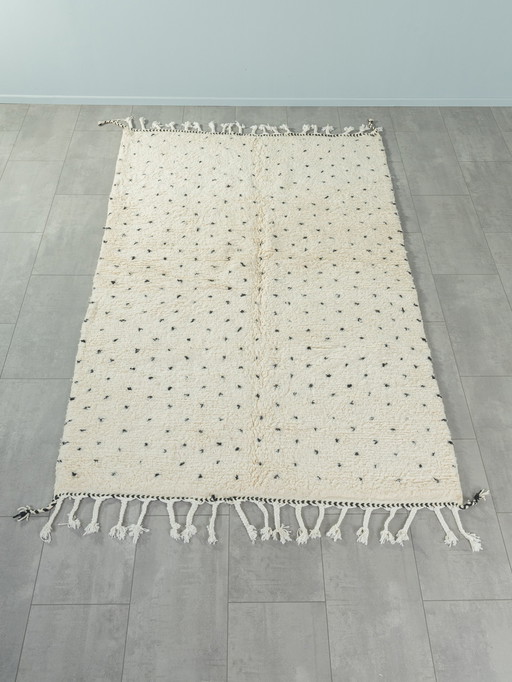 Dalmatian III, Berber Rug