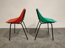 2 Meurop Shell stoelen door Pierre Guariche