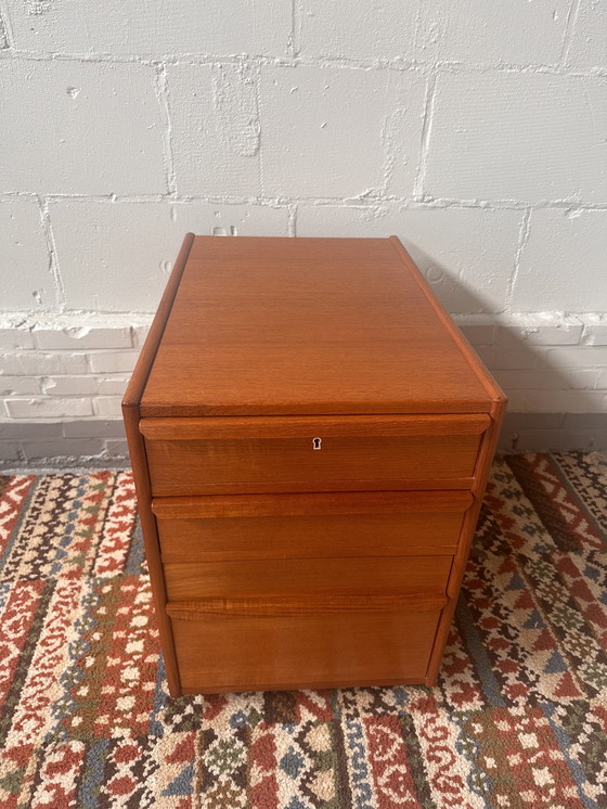 Image 1 of Chest of drawers on wheels