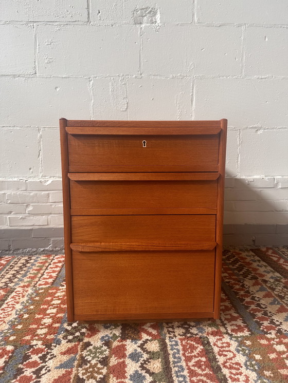 Image 1 of Chest of drawers on wheels