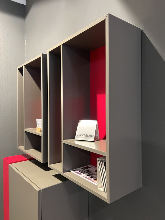 Image 1 of Castelijn Solo KS VK Wall Unit