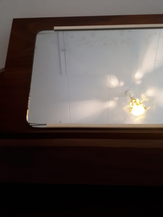 Image 1 of table de chevet vintage avec miroir