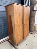 Armoire à linge Mid Century