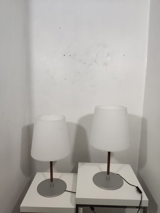 Image 1 of 2x Modern table lamp